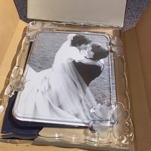 Mikasa glass 8 x 10 love whisperer frame BRAND NEW